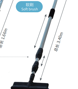 Solar cleaning brush